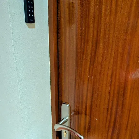 F2 Centre Gare Boulingrin - Possibilite De Parking *